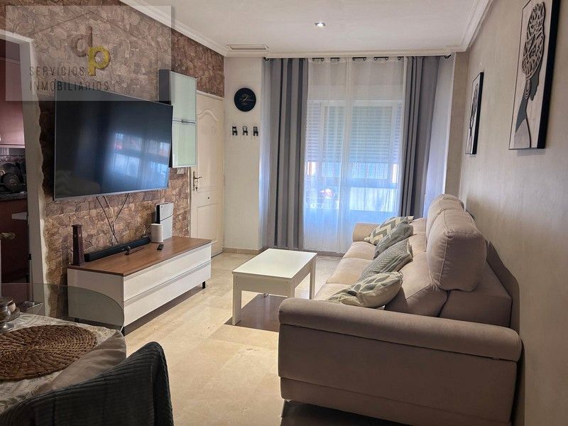 Sala d'estar de Planta baixa en venda en Elche / Elx amb Aire condicionat, Calefacció i Moblat