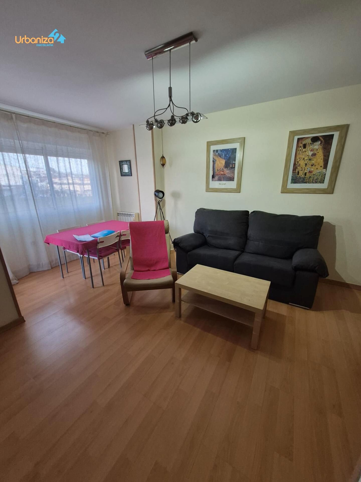 Apartamento en venta en  PINTOR BARJOLA, La Estación