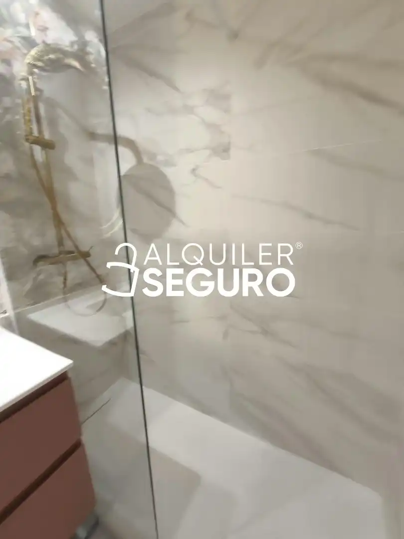 Bany de Pis de lloguer en Zaragoza amb Aire condicionat, Calefacció i Terrassa
