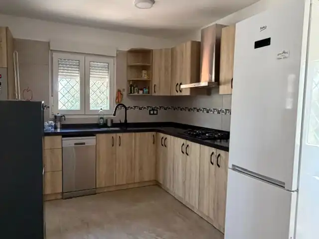 Küche von Haus oder Chalet zum Verkauf in Els Hostalets de Pierola mit Klimaanlage, Heizung und Privatgarten