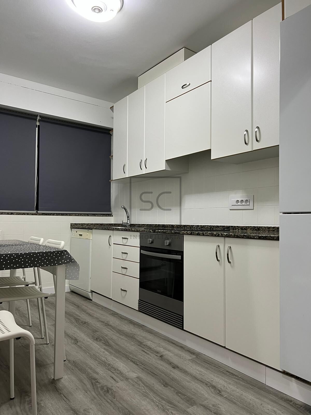 Cuina de Pis en venda en Ferrol amb Moblat