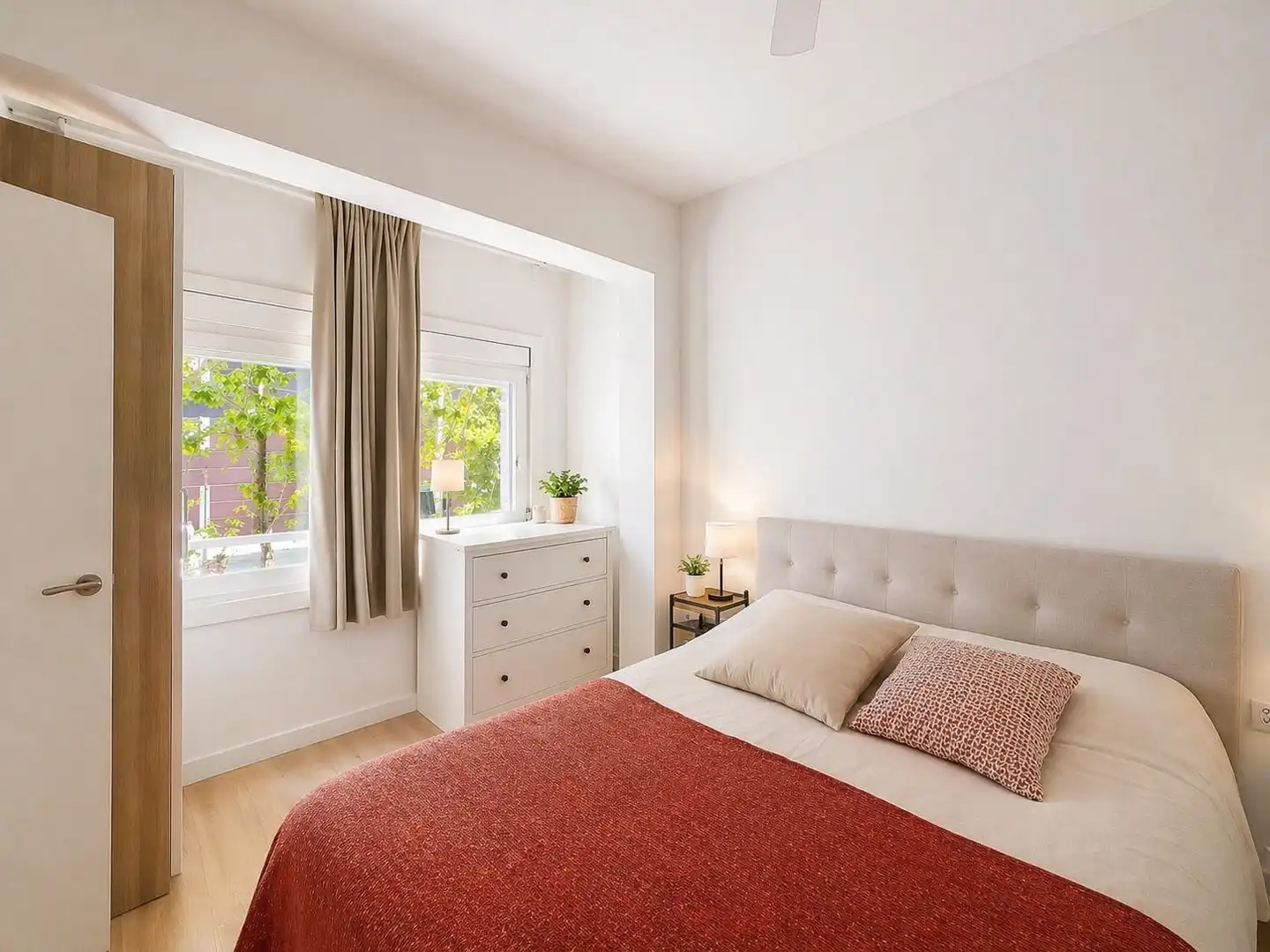 Schlafzimmer von Wohnungen zum Verkauf in Barcelona mit Heizung, Parkett und Terrasse