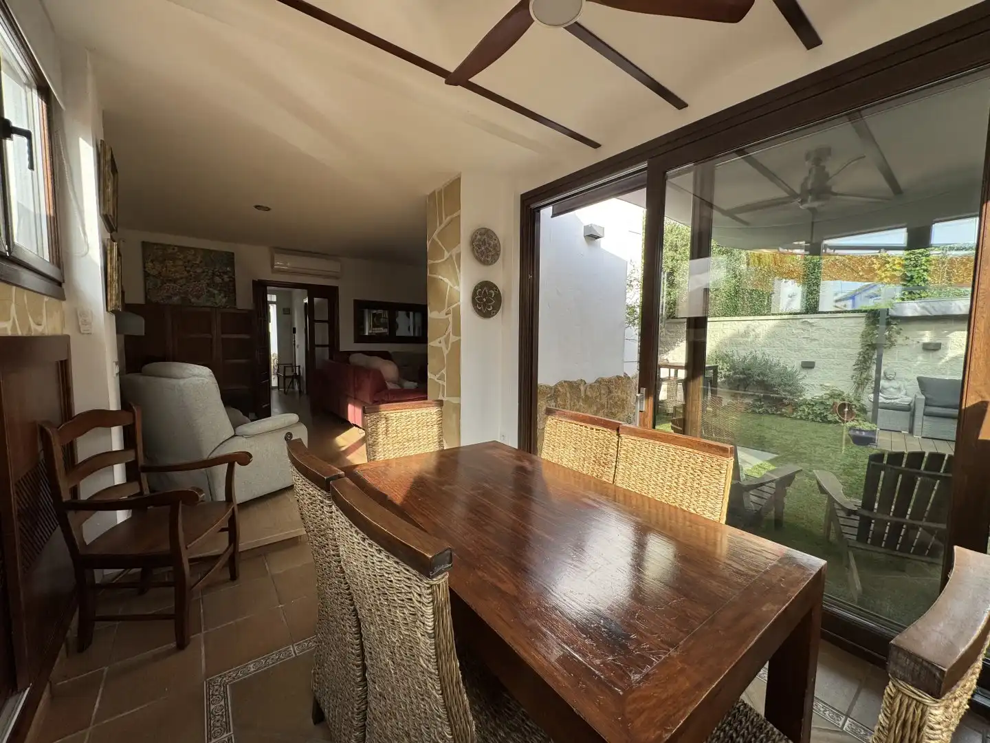 Comedor de Casa adosada en venta en Bormujos con Aire acondicionado, Terraza y Trastero