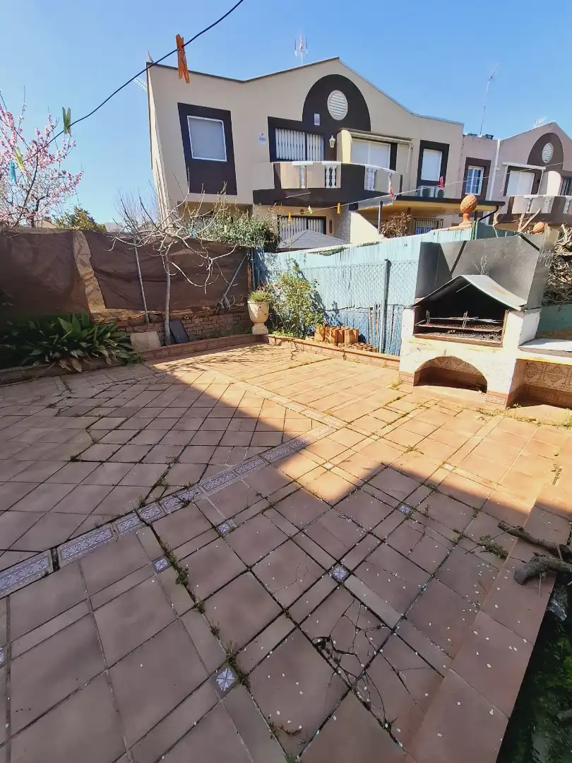 Terrassa de Casa adosada en venda en Villaviciosa de Odón amb Aire condicionat, Calefacció i Jardí privat