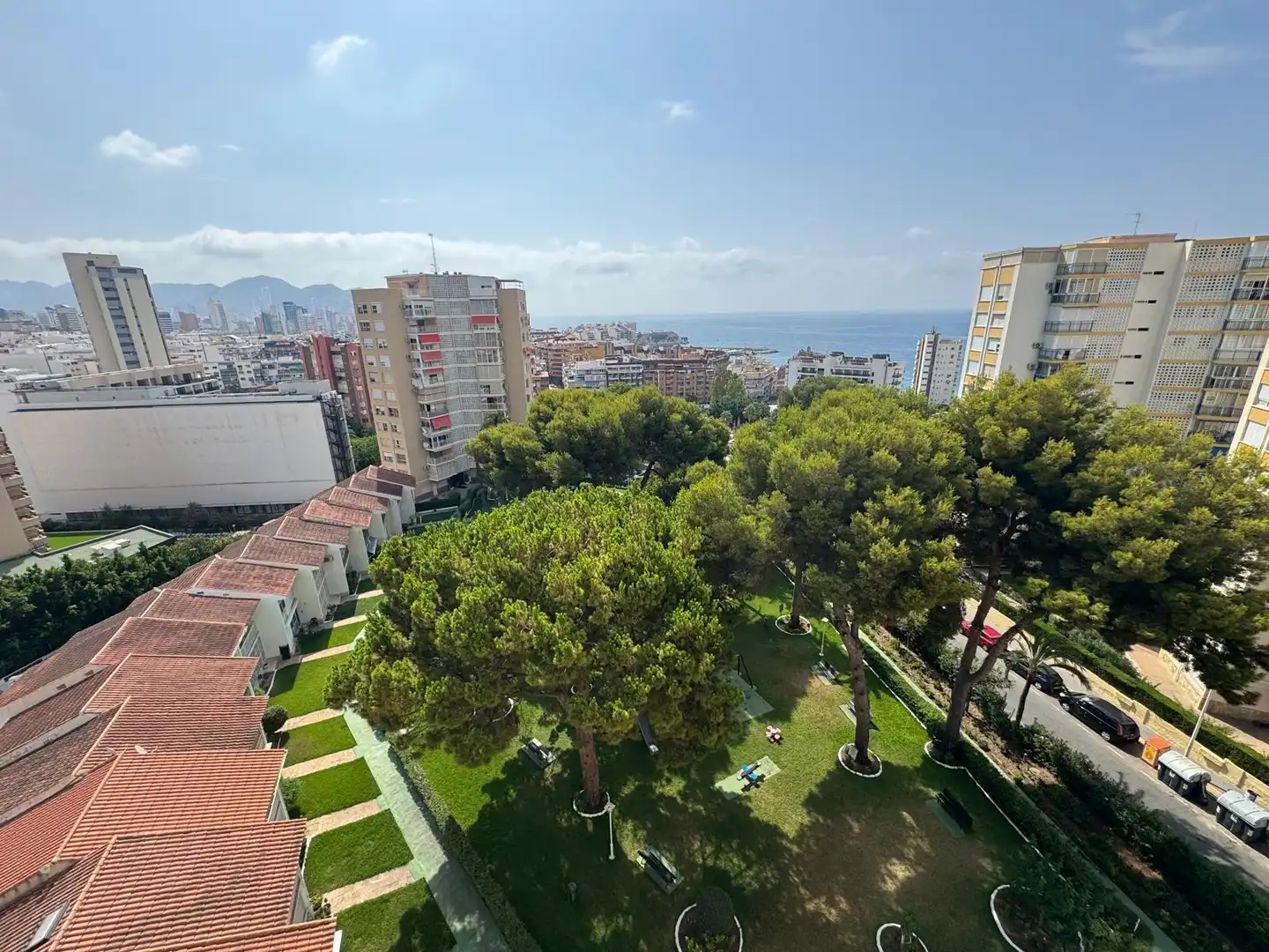 Vista exterior de Apartamento en venta en Benidorm con Aire acondicionado, Jardín privado y Amueblado