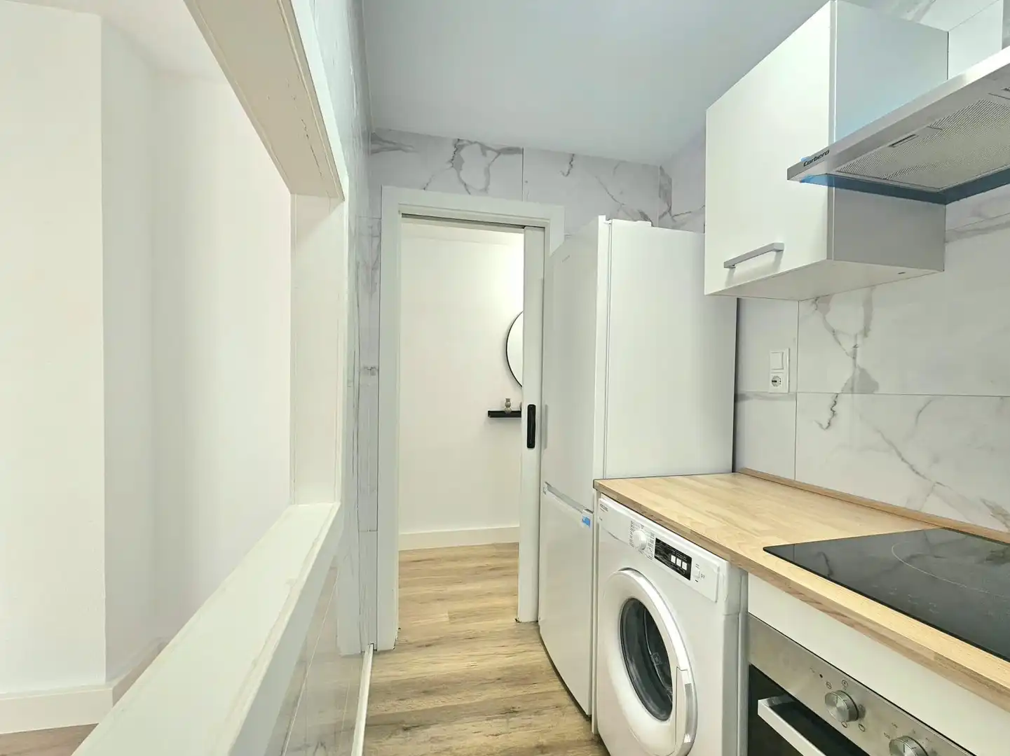 Cocina de Apartamento en venta en Torrevieja con Aire acondicionado