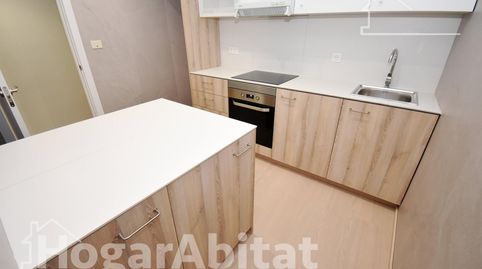 Foto 5 de Pis en venda a Calle Torrehermosa, Piscinas, Vila-real