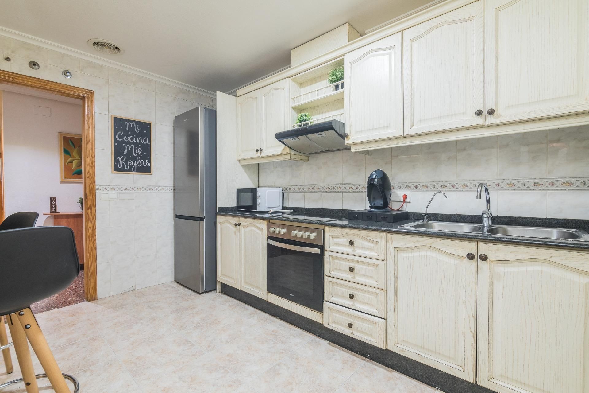 Kitchen of Flat for sale in Petrer  with Air Conditioner, Heating and Storage room