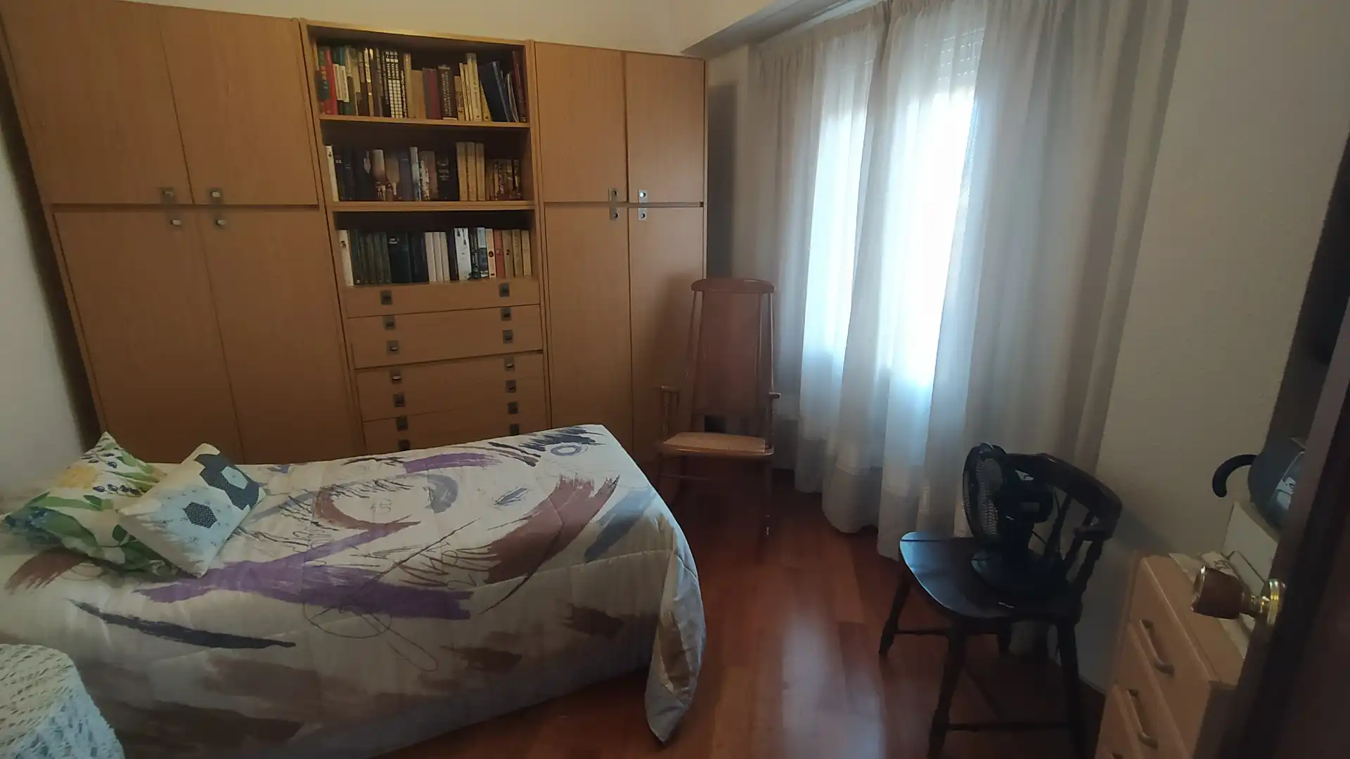 Habitación de Piso en venta en Valencia con Aire acondicionado y Balcón