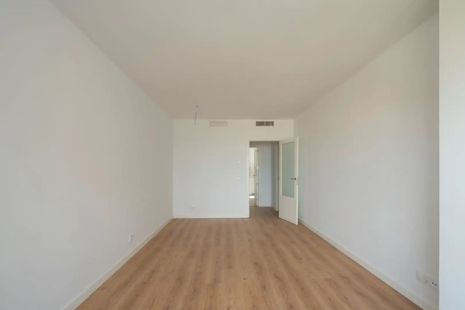 Bedroom of Flat for sale in Málaga  with Parquet flooring, Terrace and Storage room