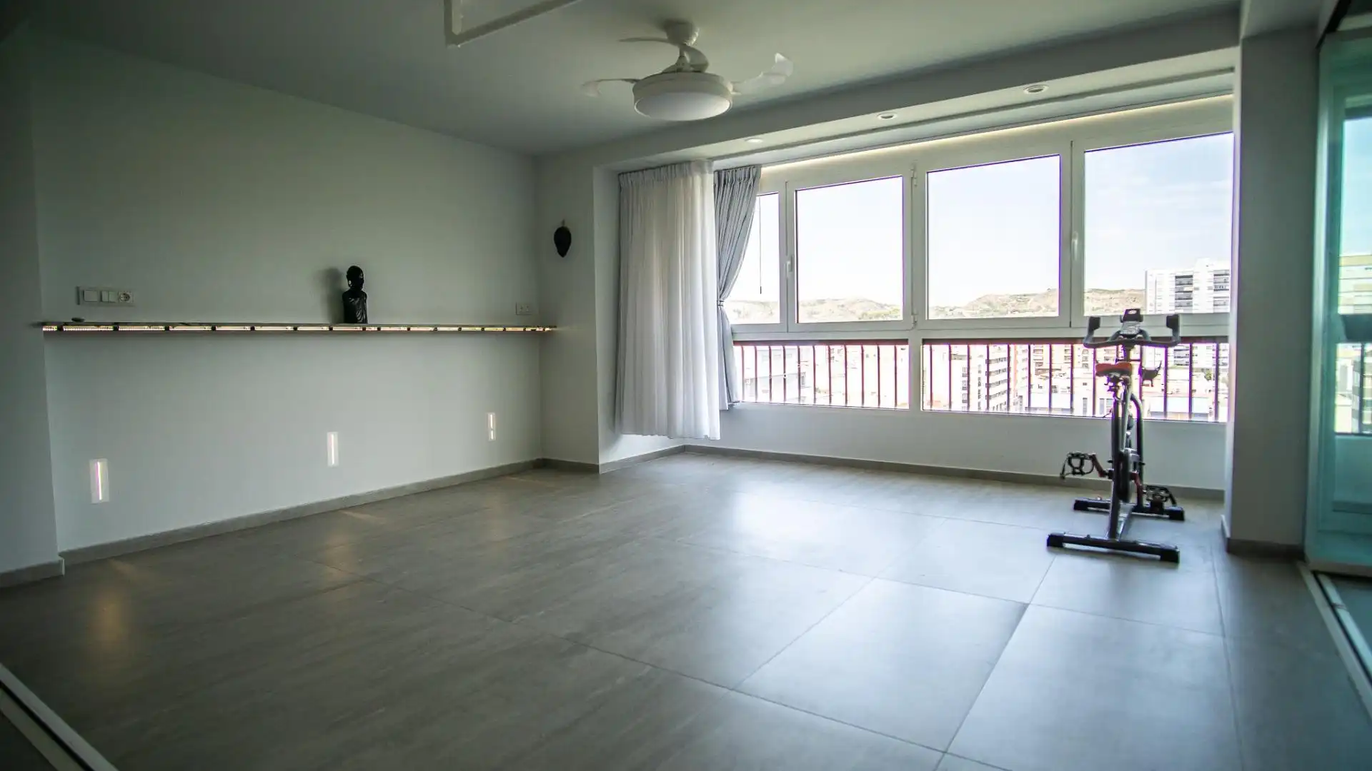 Appartamento con ascensore in vendita a Plaza Castelar - Mercado Central, imagen 5