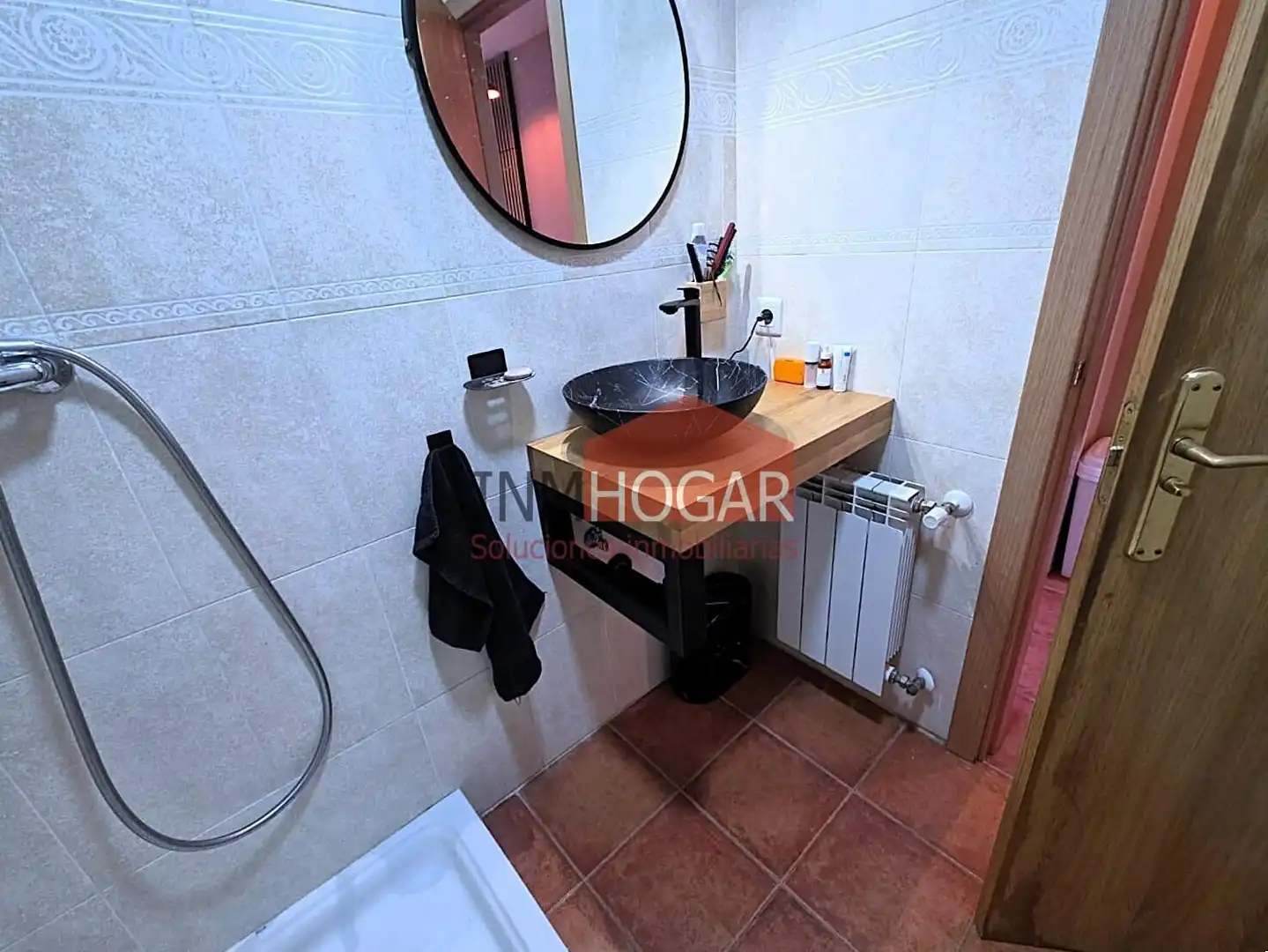 Bany de Casa adosada en venda en Mediana de Voltoya amb Calefacció, Jardí privat i Piscina
