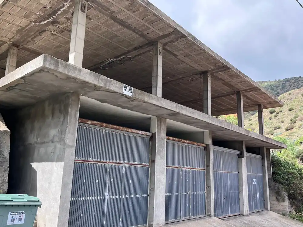 Vista exterior de Edificio en venta en Vallehermoso