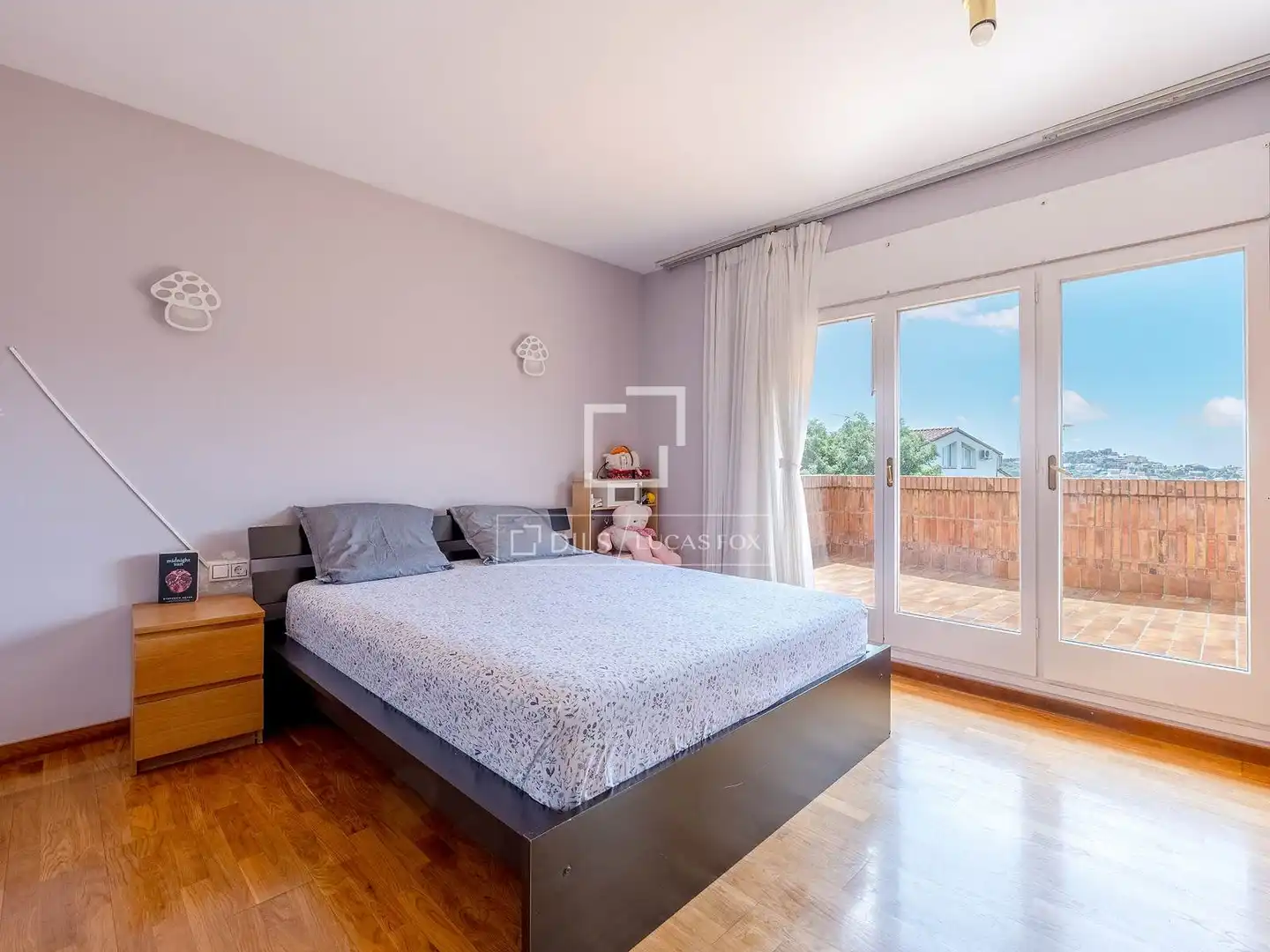 Bedroom of Houses for sale in Sant Just Desvern  with Air Conditioner, Private garden and Terrace