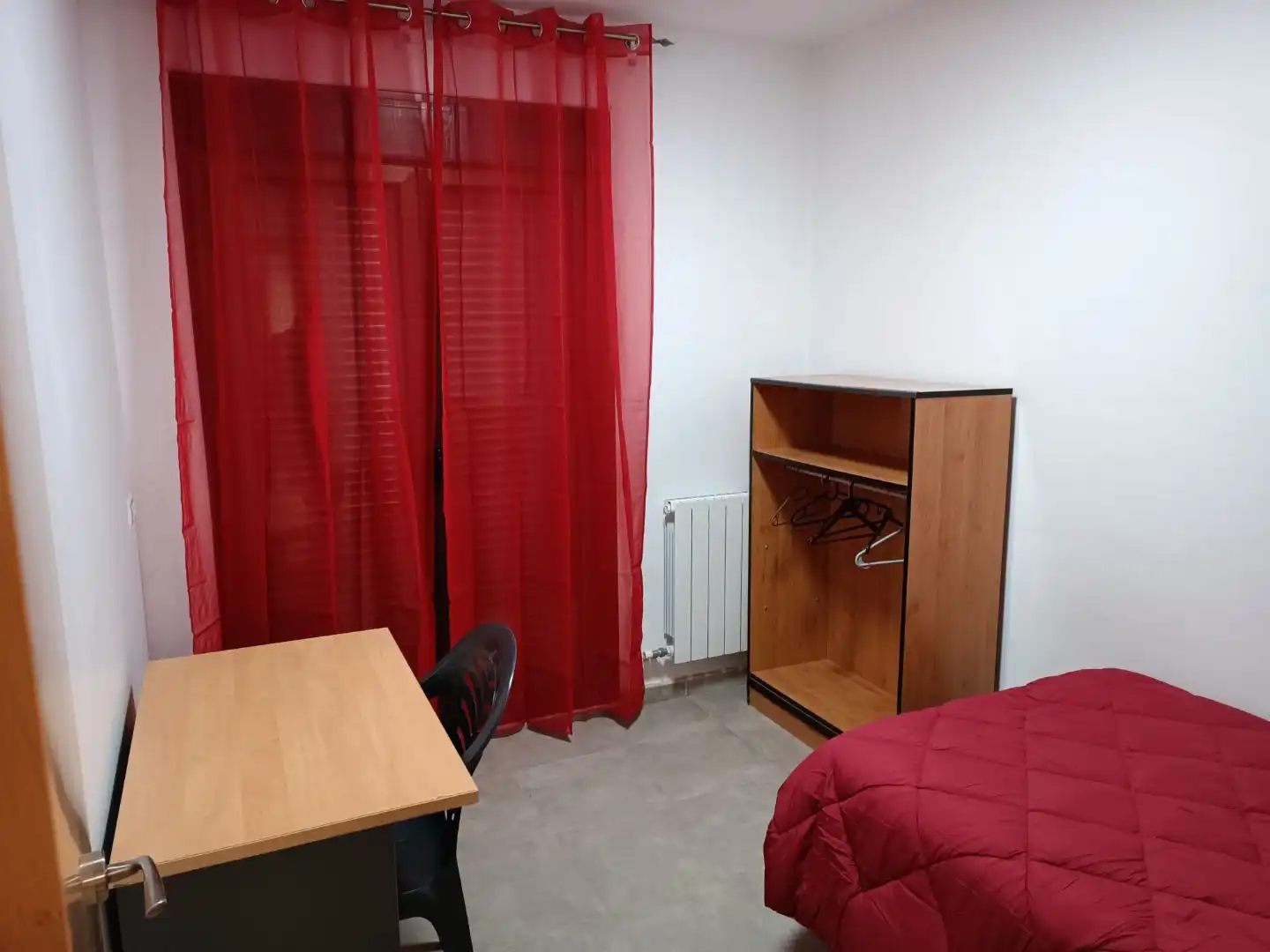 Schlafzimmer von Wohnung zur Miete in Lécera mit Privatgarten, Terrasse und Abstellraum
