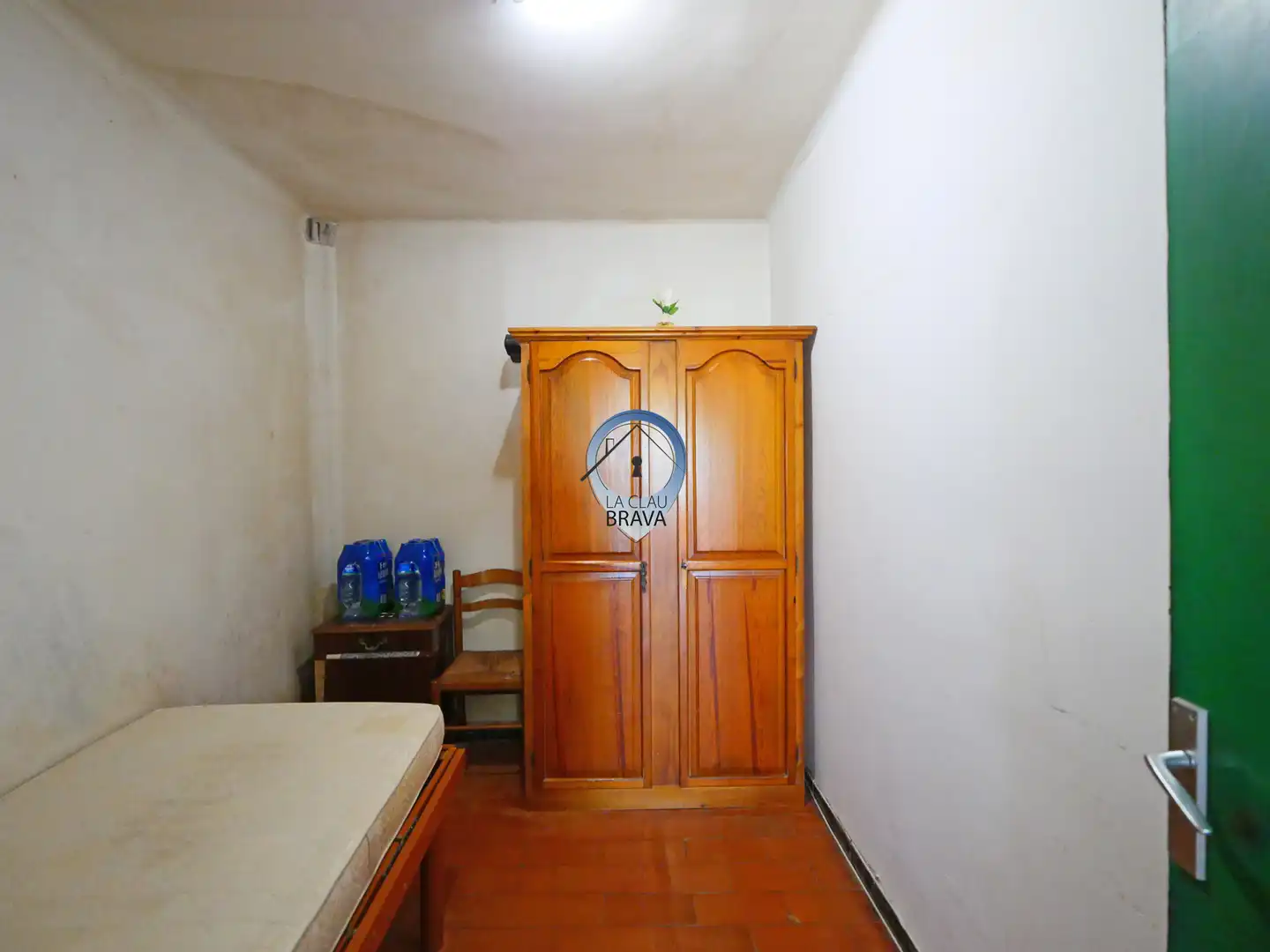 Country house zum Verkauf in Bescanó mit Heizung, Privatgarten und Terrasse