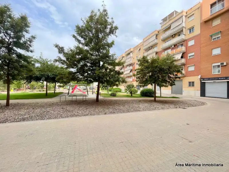 Parking de Piso en venta en Valencia con Aire acondicionado, Calefacción y Horno