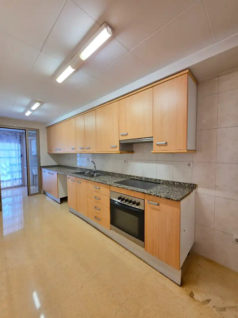 Cocina de Piso en venta en Tarragona con Aire acondicionado, Calefacción y Terraza