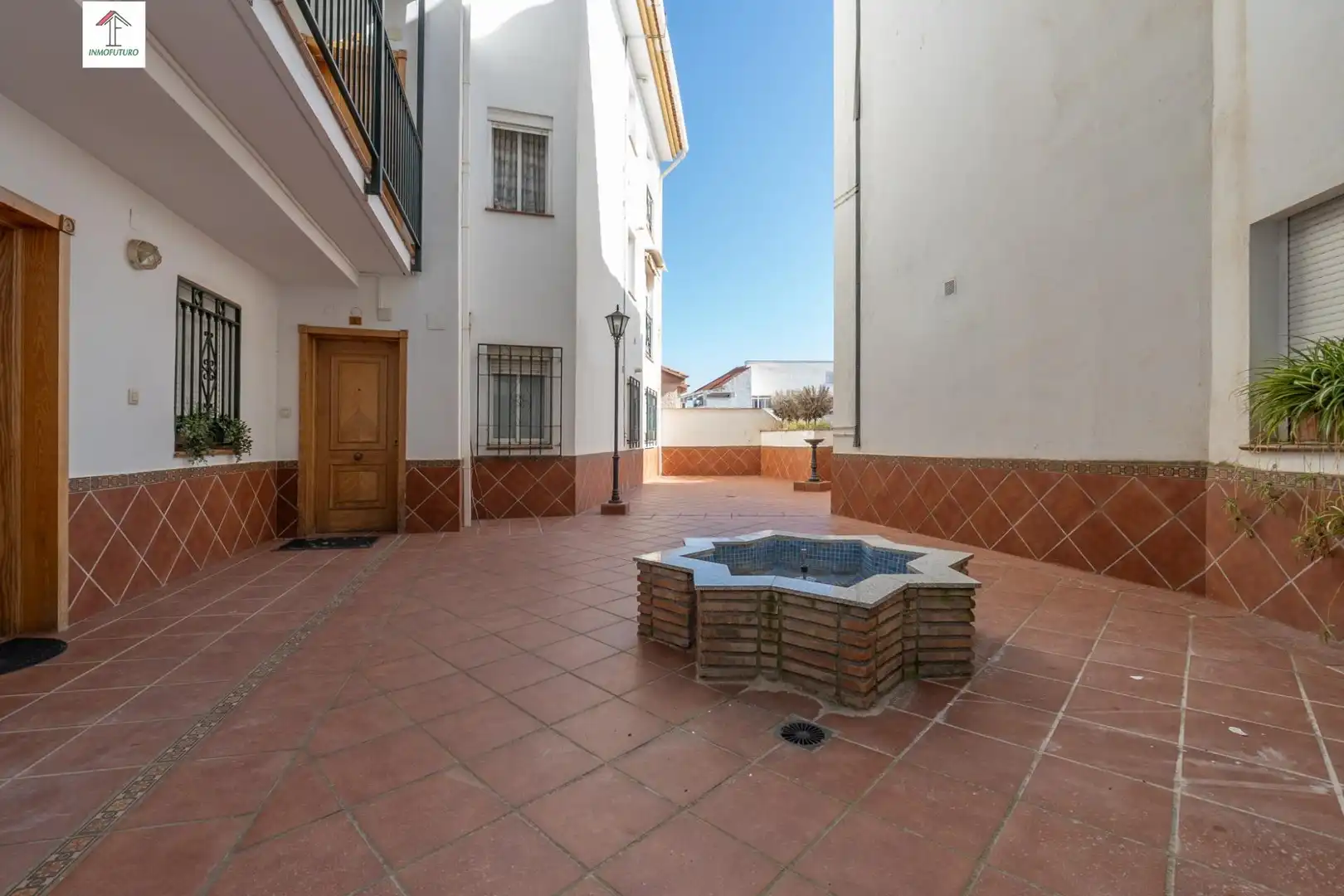Vista exterior de Piso en venta en Ogíjares con Aire acondicionado, Calefacción y Amueblado