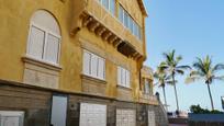 Exterior view of Flat for sale in Las Palmas de Gran Canaria  with Alarm