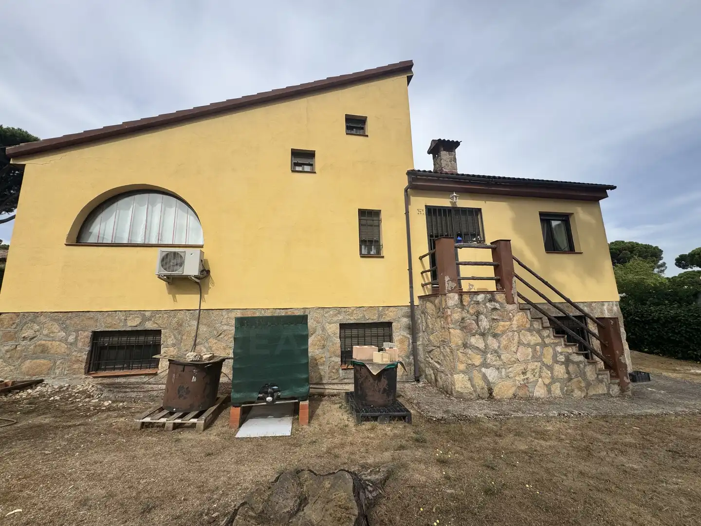 Vista exterior de Casa o xalet en venda en Almorox amb Aire condicionat, Calefacció i Terrassa