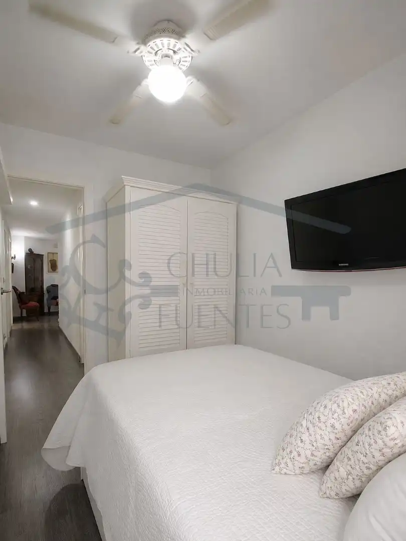 Habitación de Piso en venta en Valencia con Aire acondicionado, Parquet y Horno