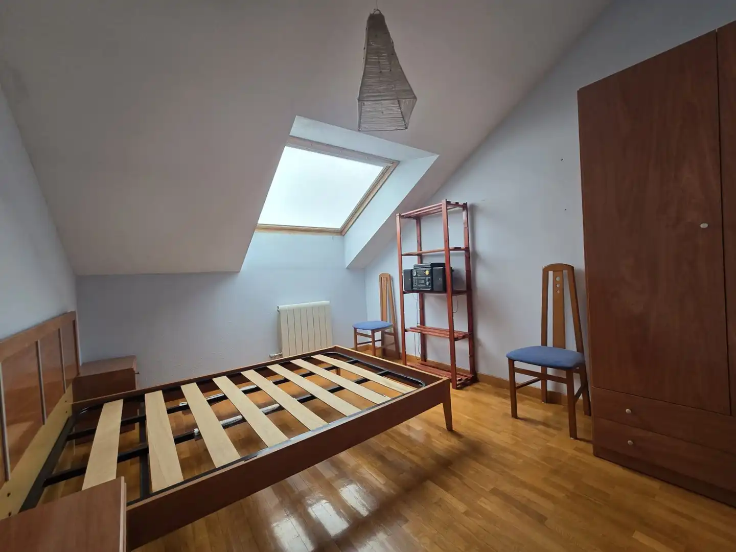 Habitación de Dúplex en venta en Villamediana de Iregua con Calefacción y Amueblado
