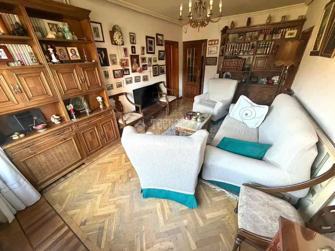 Sala de estar de Piso en venta en Madrid