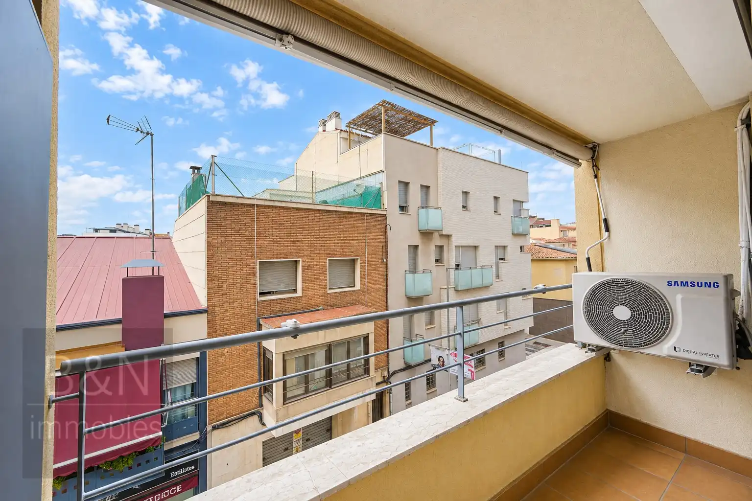 Flat with terrace for sale in Nord-oest, imagen 5