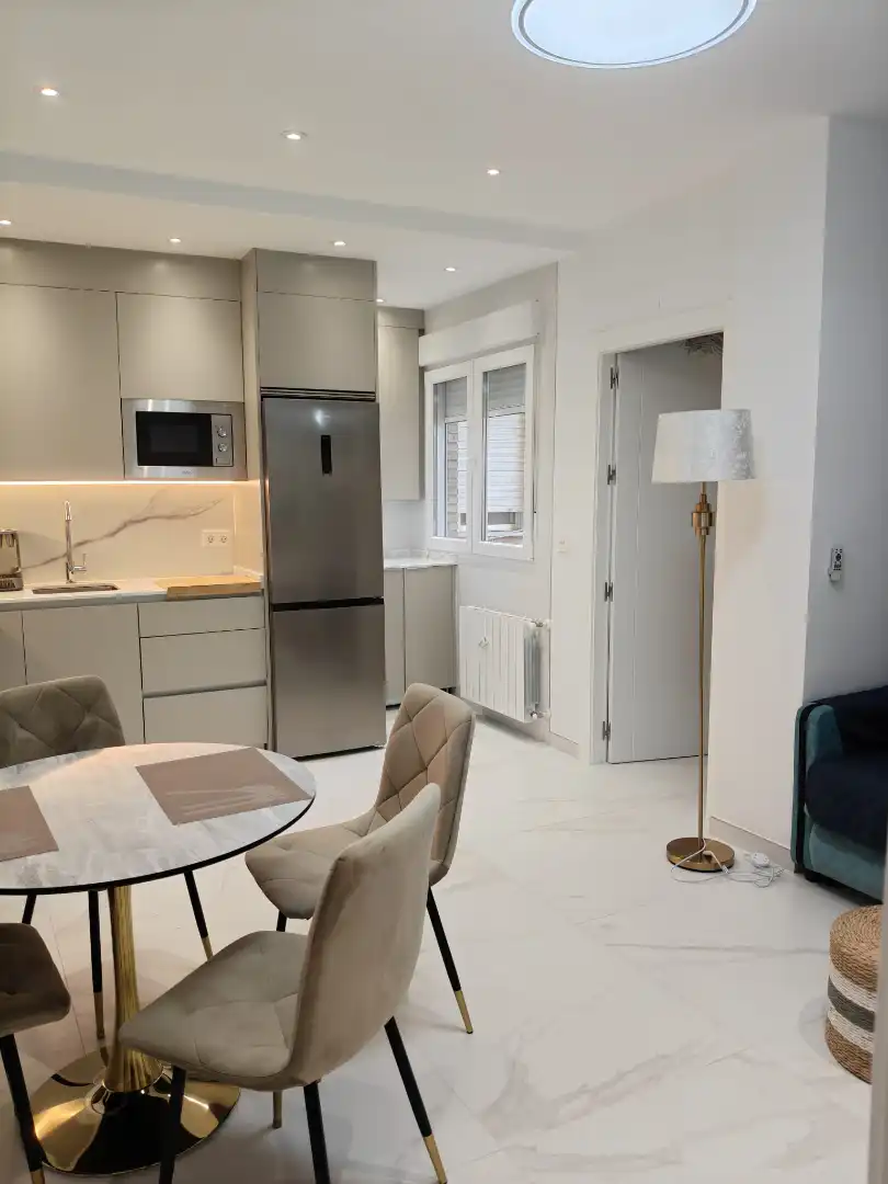 Cocina de Apartamento de alquiler en Granada con Calefacción, Amueblado y Lavadora
