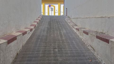 Foto 5 de Garaje de alquiler en Luis Montoto, San Pablo, Sevilla Capital