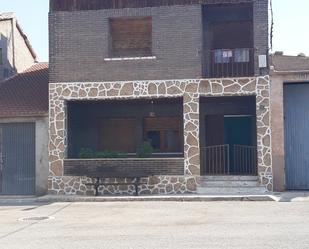 Exterior view of House or chalet for sale in Muniesa  with Terrace and Balcony