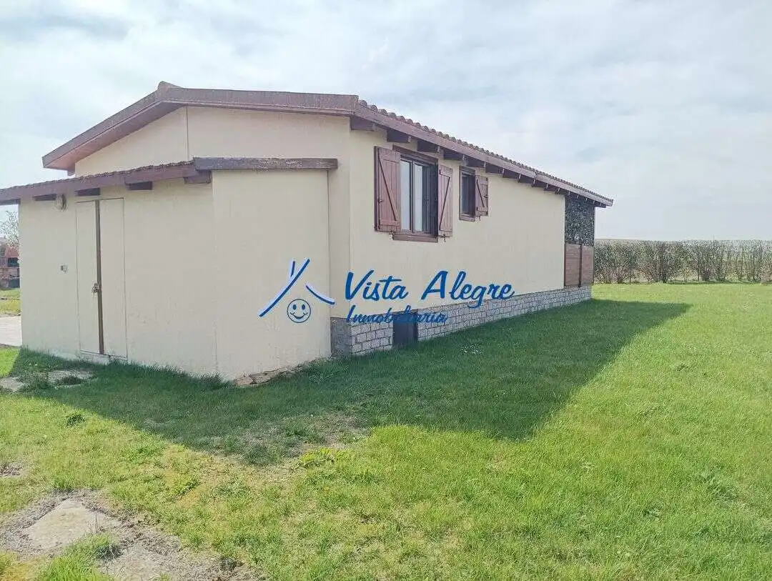 Vista exterior de Casa o xalet en venda en Rodezno amb Calefacció i Moblat