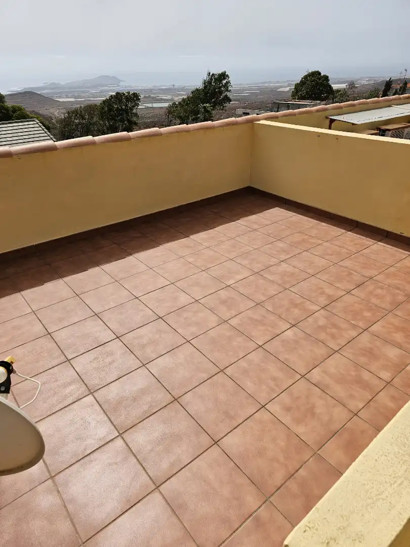 Terrasse von Einfamilien-Reihenhaus zur Miete in Telde mit Klimaanlage, Heizung und Terrasse