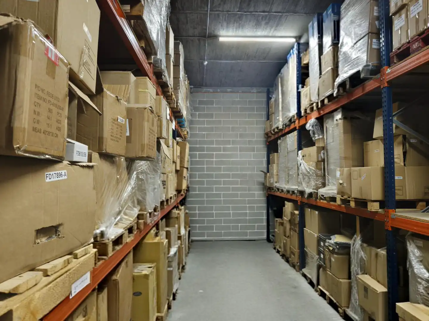 Nau industrial en venda en Badalona