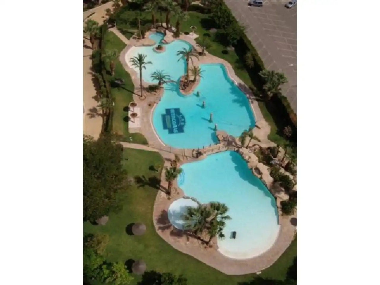 Swimming pool of Flat for rent in El Campello  with Air Conditioner, Heating and Alarm