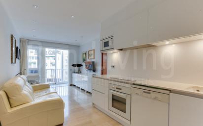 Kitchen of Flat for sale in  Barcelona Capital  with Air Conditioner and Furnished