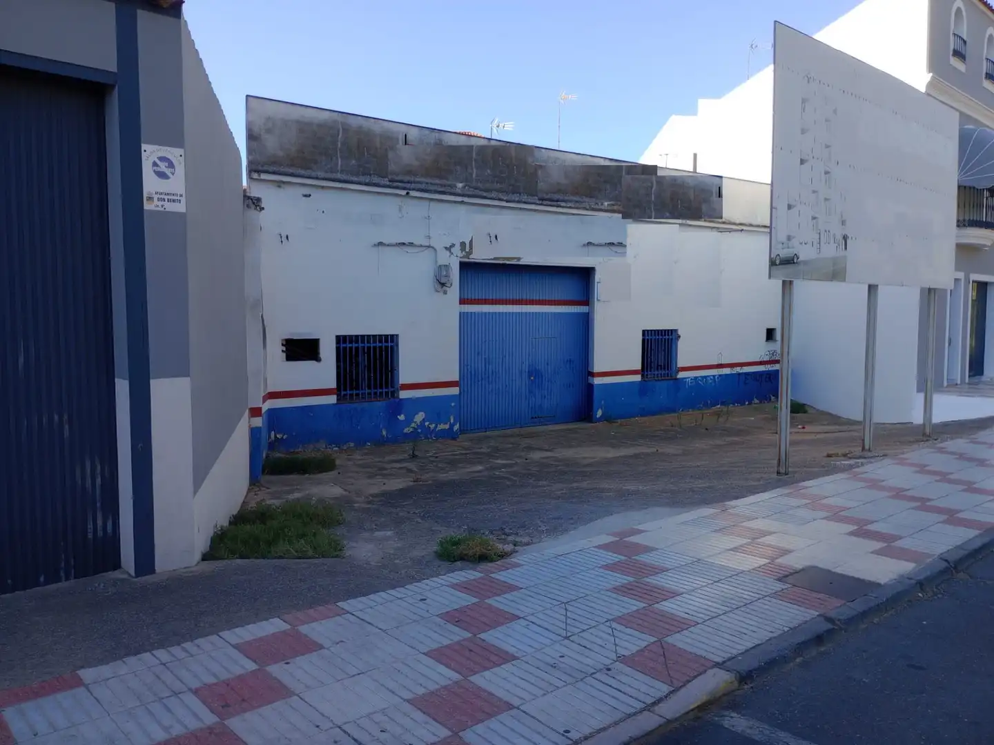 Local comercial en venda a Don Benito