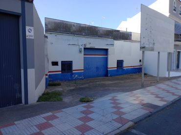 Locale commerciale in vendita a Don Benito