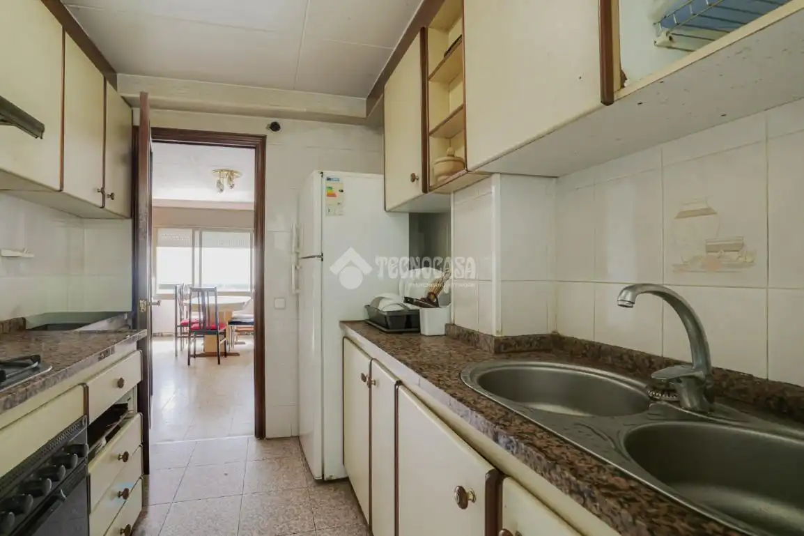 Küche von Wohnung zum Verkauf in Terrassa
