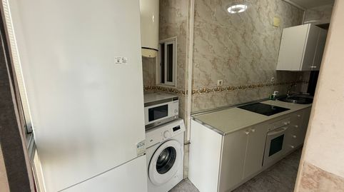 Foto 2 de Pis de lloguer a Calle Doña Clarines, Tiro de Línea, Sevilla Capital