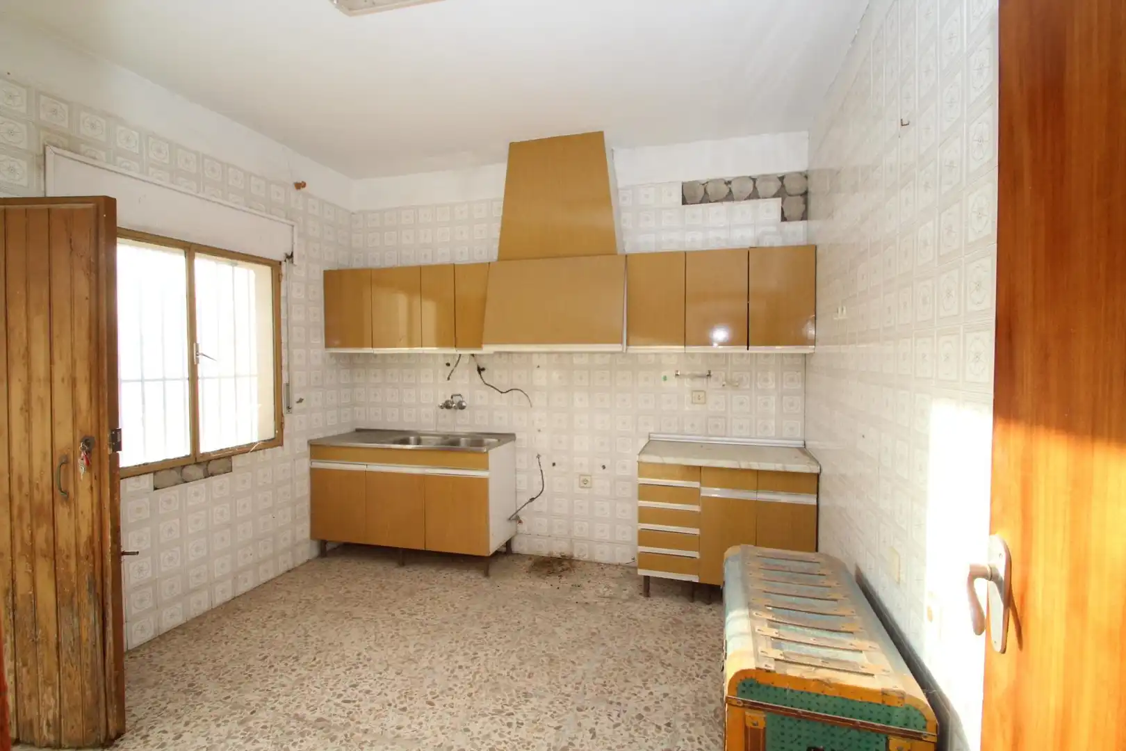 Kitchen of Houses for sale in Cúllar Vega