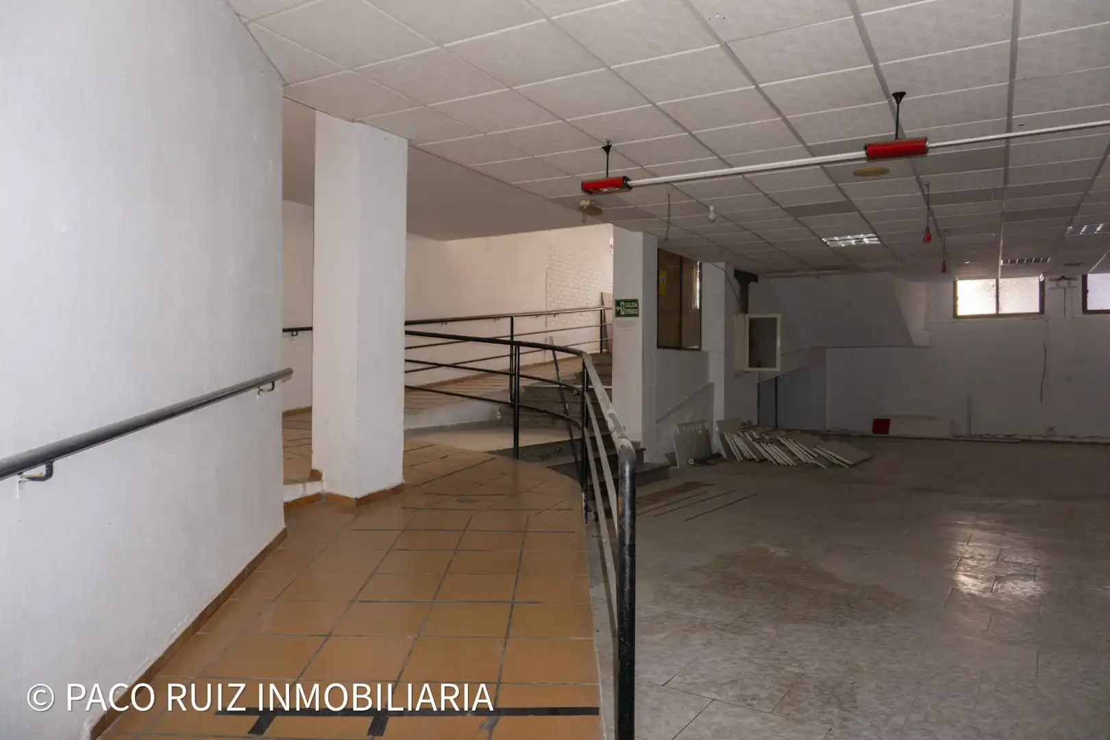 Gewerbefläche zum Verkauf in Calle Alvarez de Sotomayor 54, imagen 5