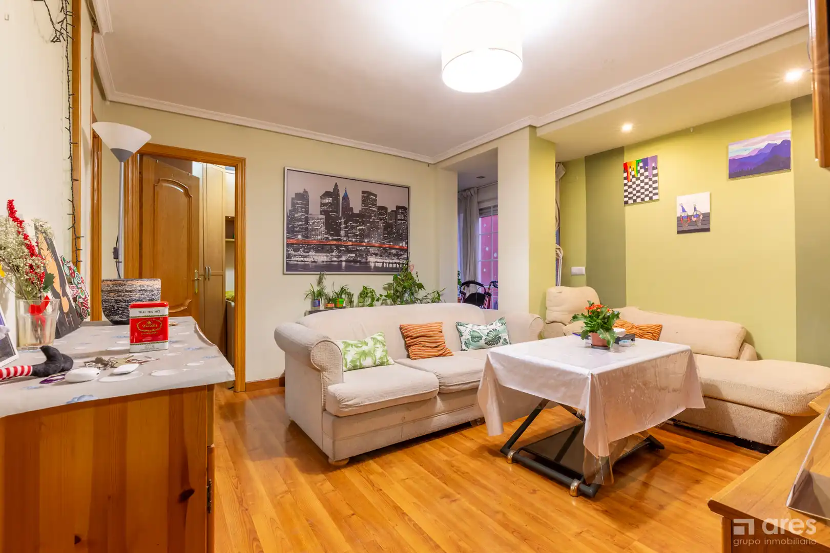 Flat with lift for sale in Plaza Sierra de Navacerrada