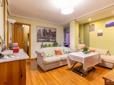 Piso con ascensor en venta en Plaza Sierra de Navacerrada