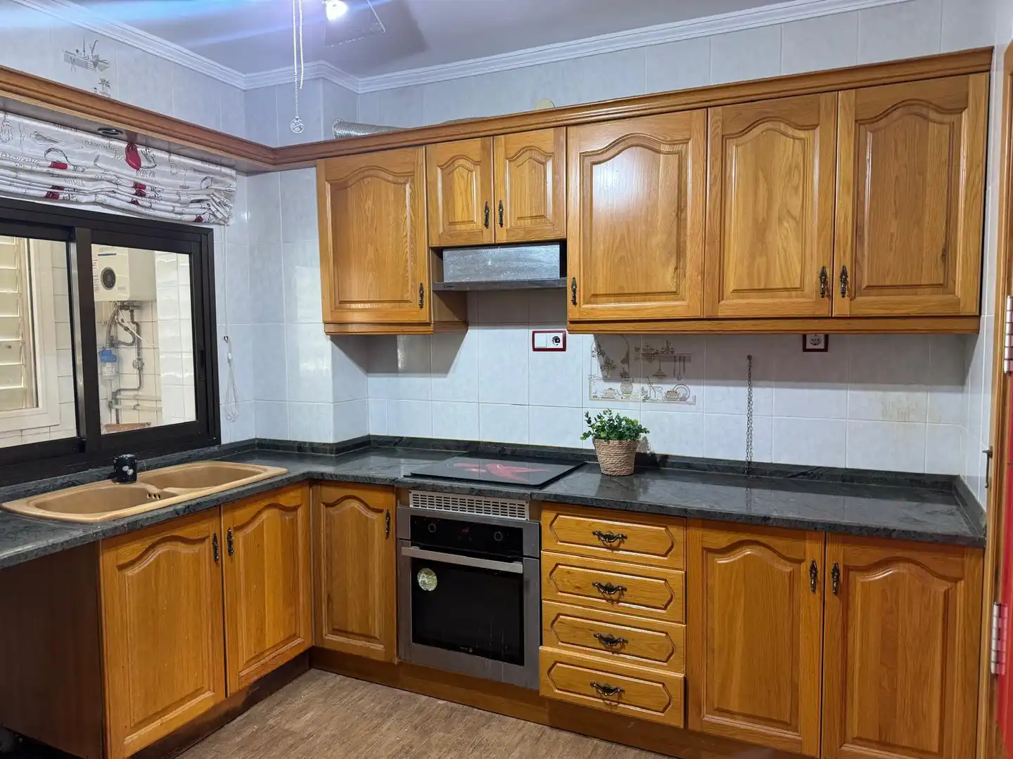 Cocina de Piso en venta en Ascó con Aire acondicionado, Horno y Lavadora