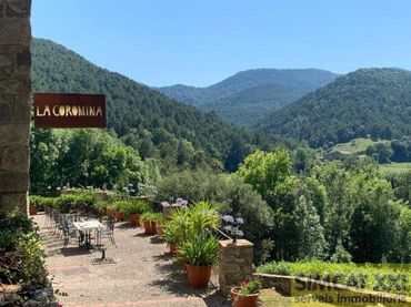 Casa rústica en venda a La Vall de Bianya
