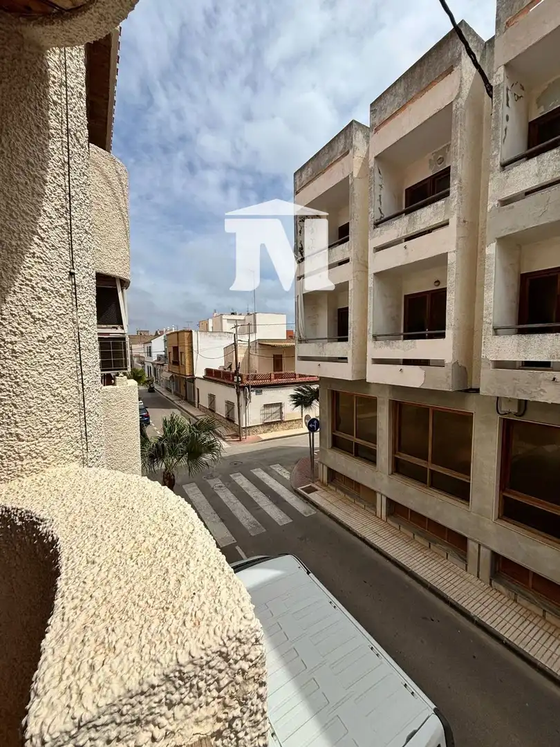 Exterior view of Flat for sale in Los Alcázares  with Air Conditioner, Terrace and Furnished