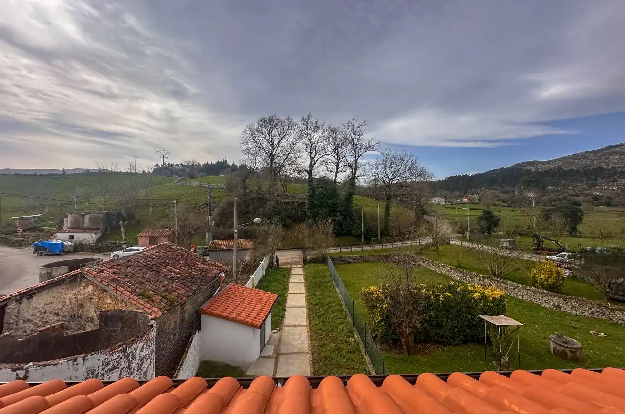 Casa adosada en venta en Lugar Barrio Carrera, Alfoz de Lloredo