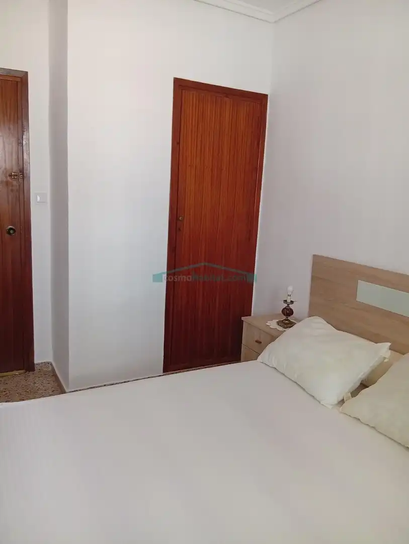 Habitación de Apartamento en venta en Tavernes de la Valldigna con Terraza y Balcón